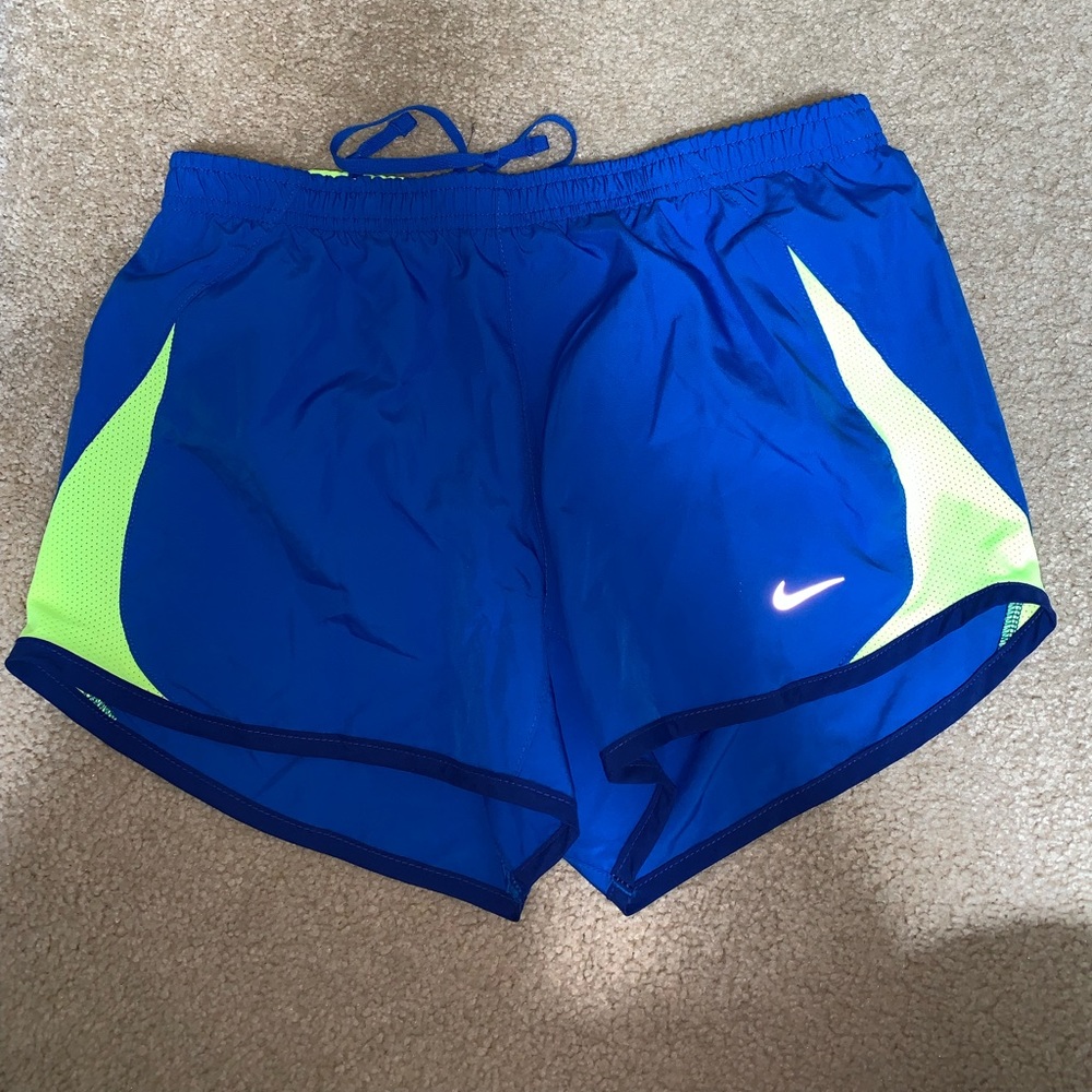 Brand new woman’s Nike shorts